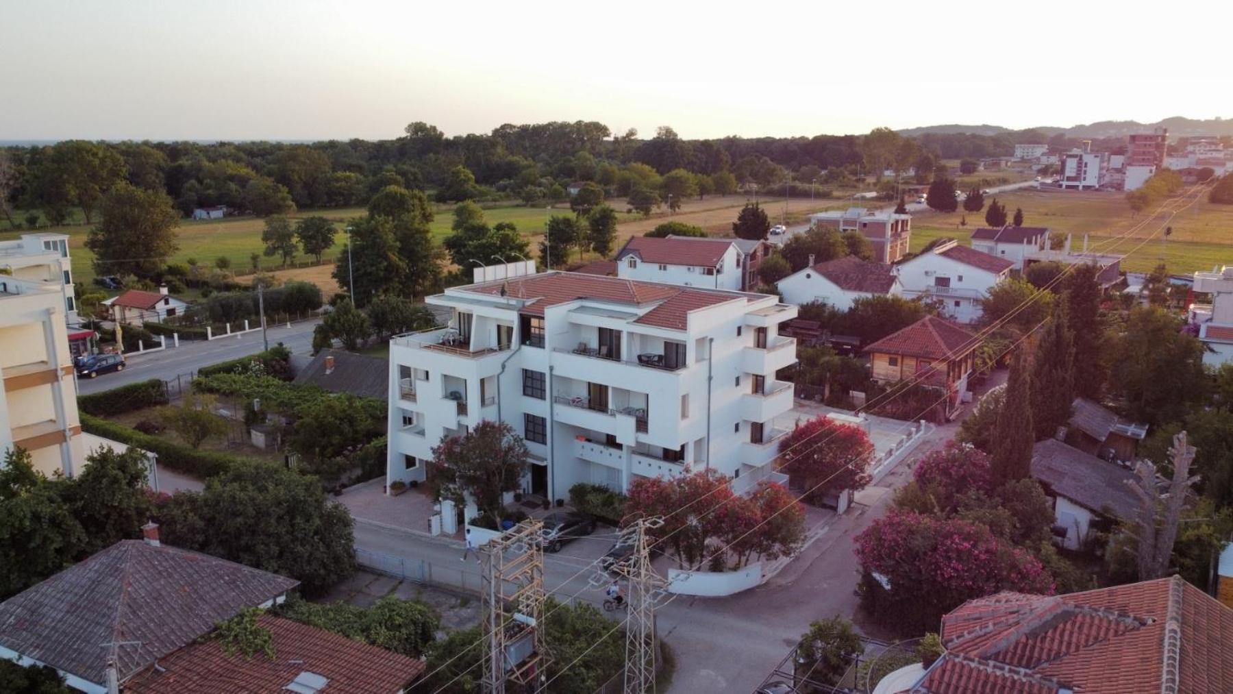 Hotel Buzuku House Ulcinj Exterior foto